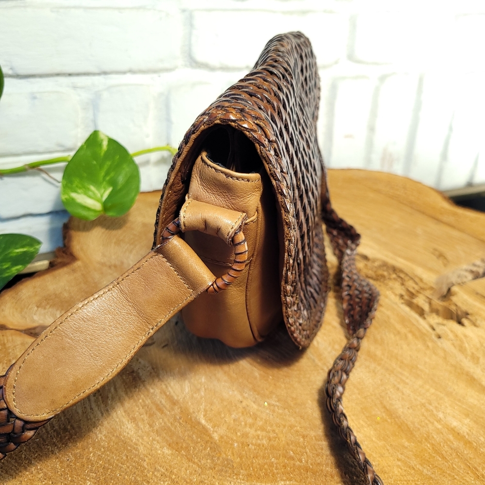 De Vecchi Italian Woven Leather Bag - Picture 4 of 15